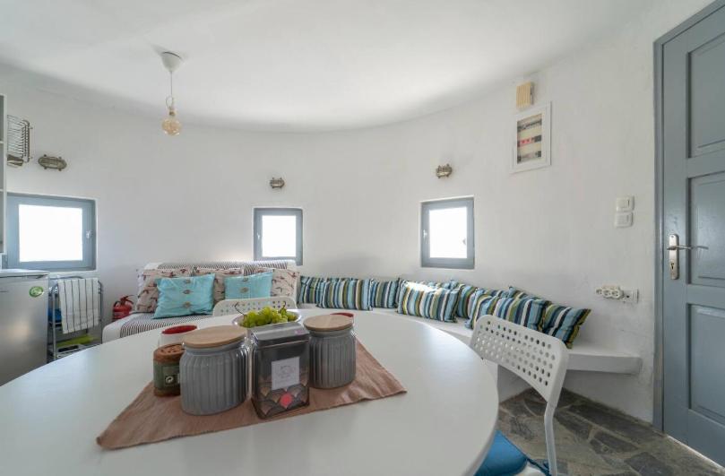 Anemos Windmill Villa Vourvoúlos Eksteriør bilde