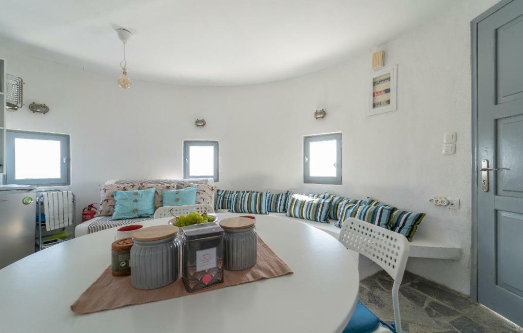 Anemos Windmill Villa Vourvoúlos Eksteriør bilde